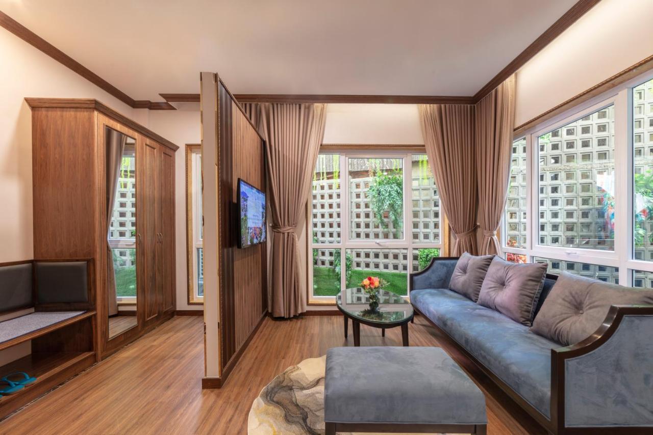 Marigold Khách sạn 4*